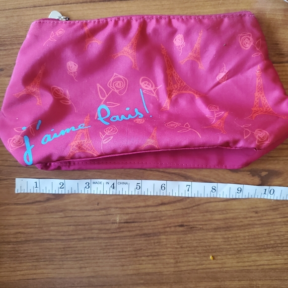 Lancome J'aime Paris! Hot Pink Makeup Bag - Picture 5 of 7